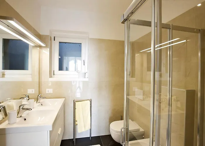 Il Portico וילה ורבאניה